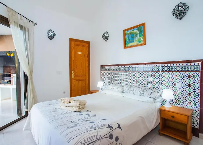 Holiday home Gorgeous In Palmas Playa Blan With Private Swimming Pool, Be Inside Or Outside Playa Blanca (Lanzarote)