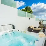 Gorgeous In Palmas Playa Blan With Private Swimming Pool, Be Inside Or Outside 別荘 プラヤ・ブランカ
